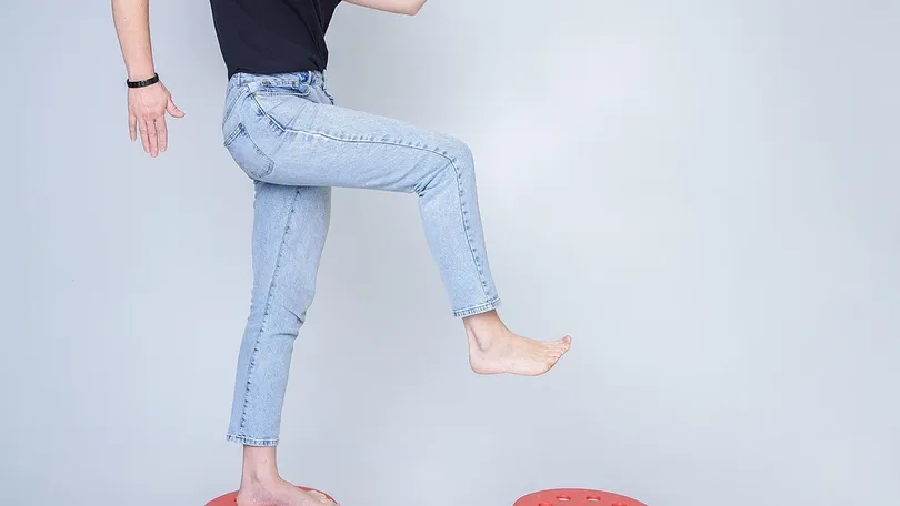 Motion in Hindi